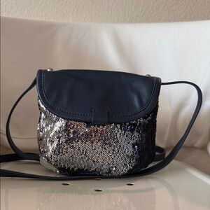 Nw/oT - UGG Navy Leather & Sequin Crossbody Handbag. Sleek Night Out Style